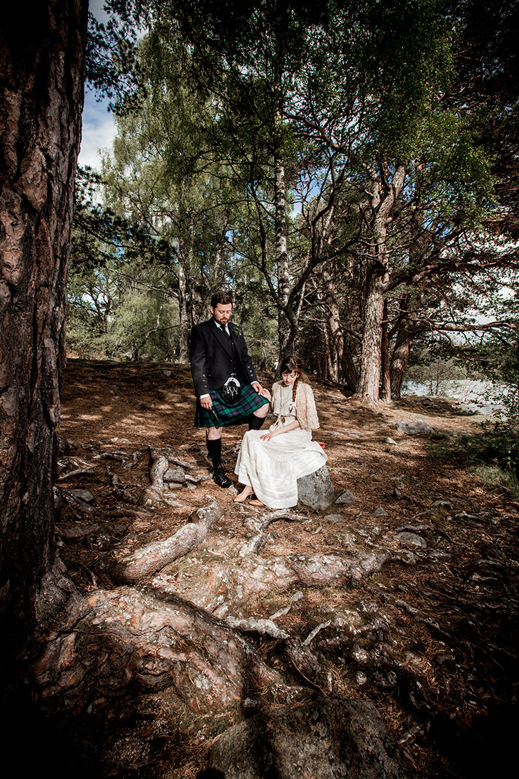 Scotland Woodland Handfasting Wedding http://wilsonmcsheffrey.co.uk/