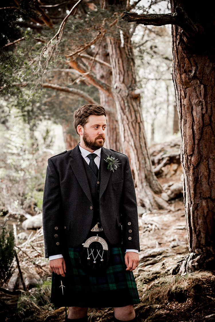 Kilt Groom Scotland Woodland Handfasting Wedding http://wilsonmcsheffrey.co.uk/
