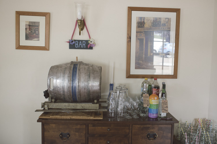 Quirky DIY House Party Wedding http://www.petecranston.com/