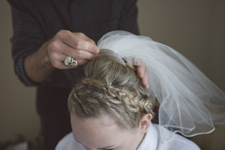 Quirky DIY House Party Wedding http://www.petecranston.com/