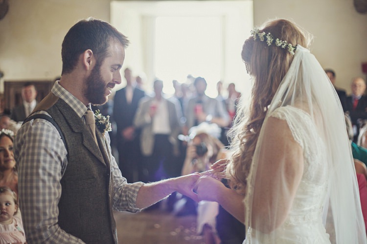 Bohemian Country Tipi Wedding http://www.clickybox-photography.com/