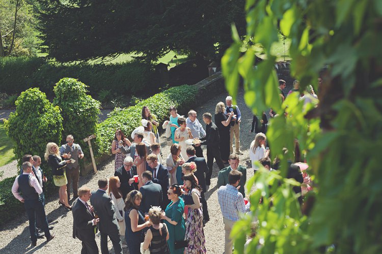 Bohemian Country Tipi Wedding http://www.clickybox-photography.com/