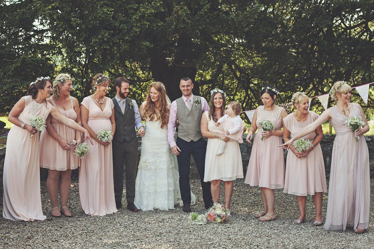 Bohemian Country Tipi Wedding http://www.clickybox-photography.com/