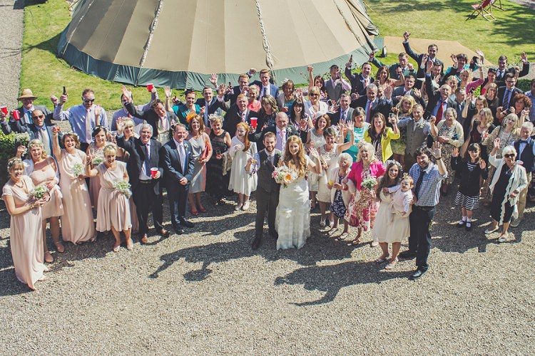 Bohemian Country Tipi Wedding http://www.clickybox-photography.com/