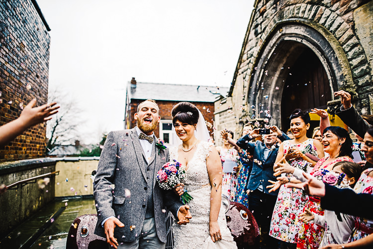 Confetti Throw Relaxed Quirky Sailing Club Wedding http://www.stevebridgwoodphotography.co.uk/