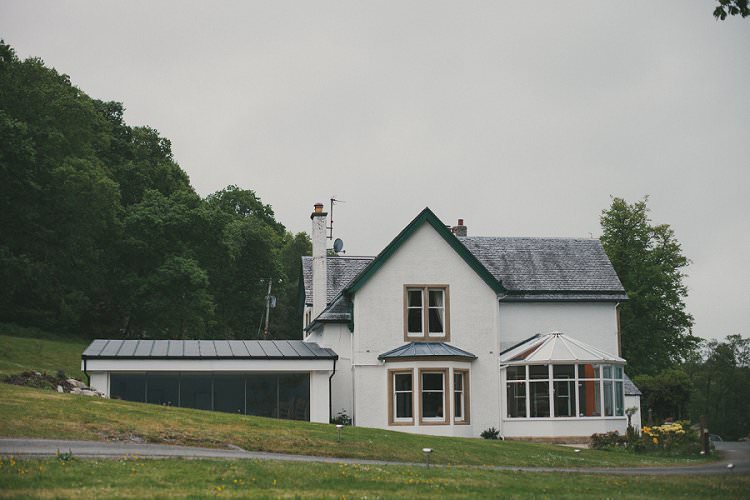 Quirky Alternative Lochside Wedding http://www.maureendupreez.com/