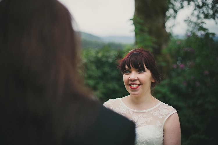 Quirky Alternative Lochside Wedding http://www.maureendupreez.com/