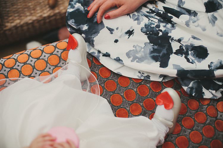 Quirky Alternative Lochside Wedding http://www.maureendupreez.com/
