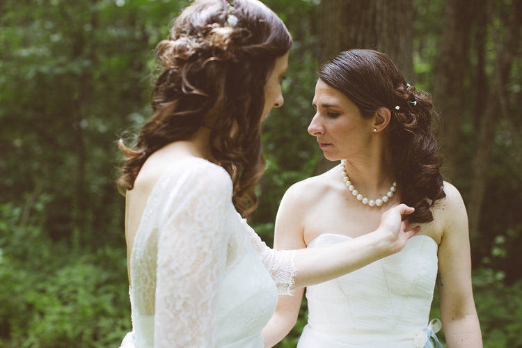 Romantic Rustic Pastel Vineyard Wedding Massachusetts http://www.wonder-bliss.com/