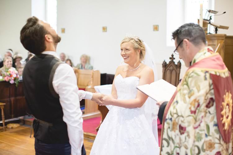 Family Farm Festival Wedding https://amylouphotography.co.uk/