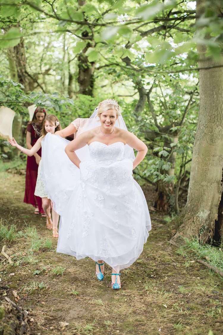 Family Farm Festival Wedding https://amylouphotography.co.uk/