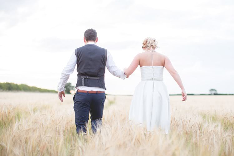 Family Farm Festival Wedding https://amylouphotography.co.uk/
