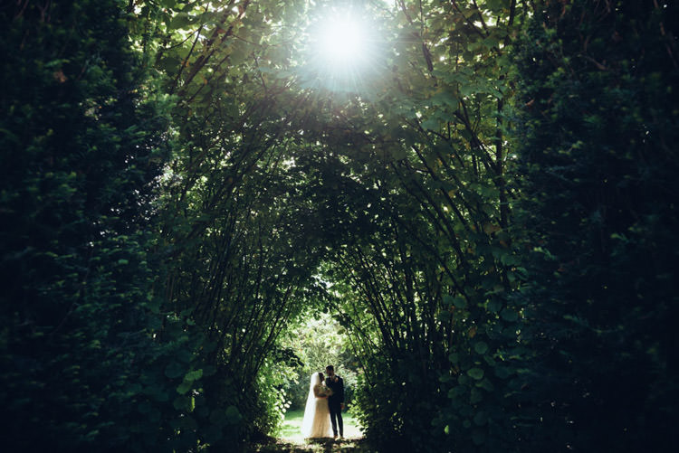 Vintage Country Fete Farm Wedding http://carolinehancox.co.uk/