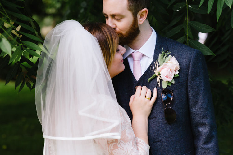 Vintage Country Fete Farm Wedding http://carolinehancox.co.uk/
