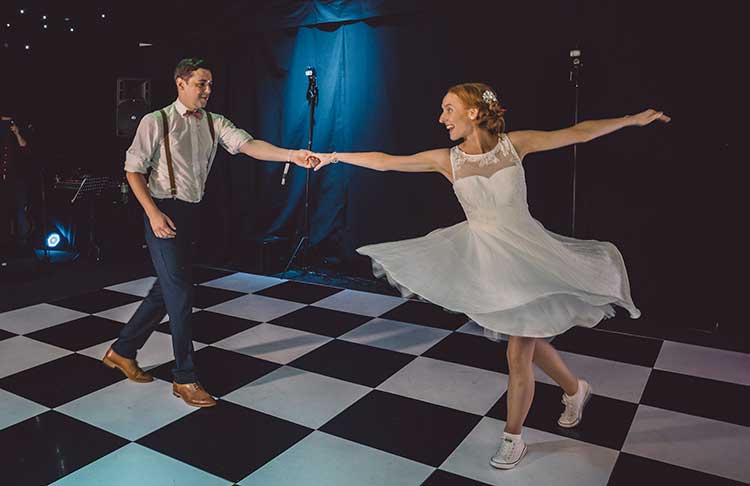 Romantic Pretty Pink Wedding http://marcsmithphotography.com/