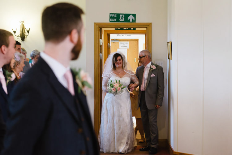 Vintage Country Fete Farm Wedding http://carolinehancox.co.uk/
