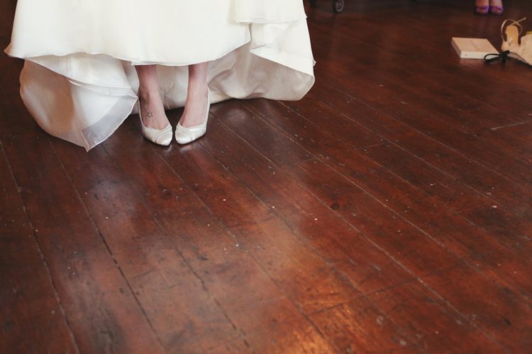 East London Party Pub Wedding http://www.haywoodjonesphotography.co.uk/