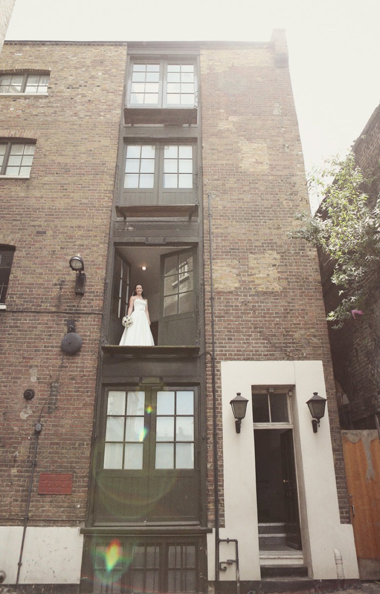 East London Party Pub Wedding http://www.haywoodjonesphotography.co.uk/