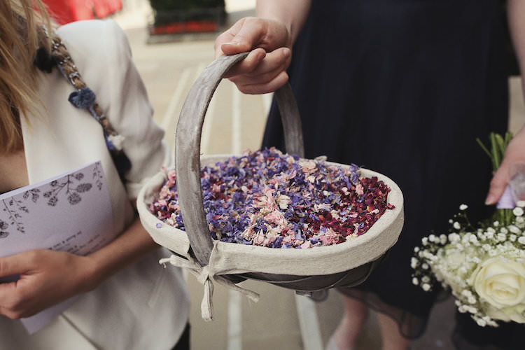 East London Party Pub Wedding http://www.haywoodjonesphotography.co.uk/