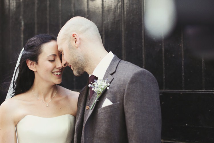 East London Party Pub Wedding http://www.haywoodjonesphotography.co.uk/