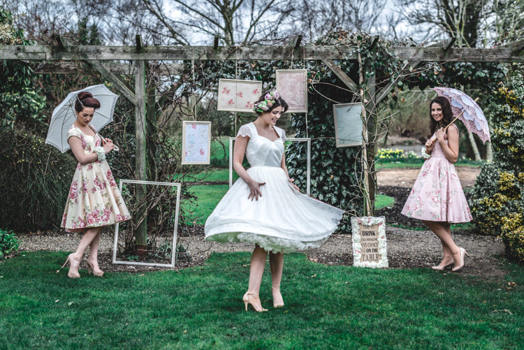 Fun 1950s Pastel Wedding Ideas http://www.bernipalumbo.com/