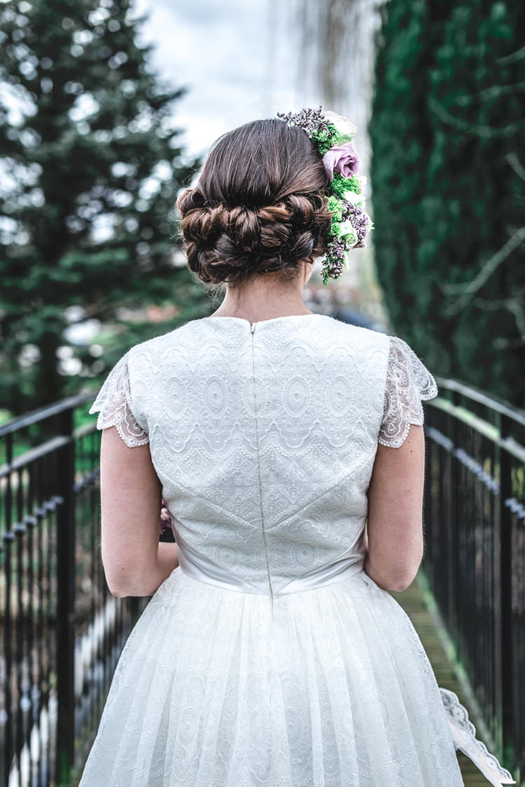 Hair Bride Bridal Twist Up Do Style Fun 1950s Pastel Wedding Ideas http://www.bernipalumbo.com/