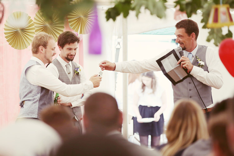 Mismatched Fairground Woodland Wedding http://www.rebeccaweddingphotography.co.uk/