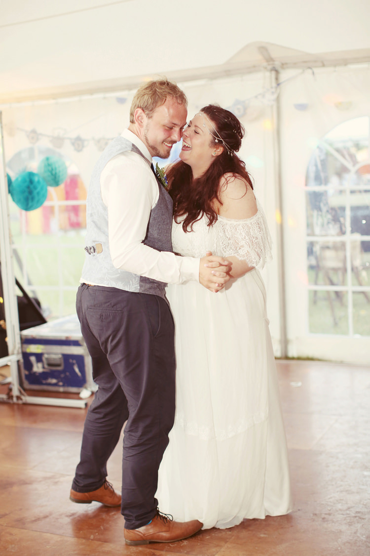 Mismatched Fairground Woodland Wedding http://www.rebeccaweddingphotography.co.uk/