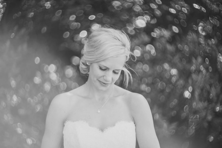 Summertime Pastel English Country Garden Wedding http://alipaul.com/