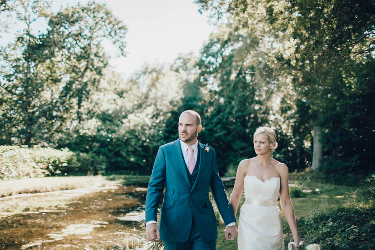 Summertime Pastel English Country Garden Wedding http://alipaul.com/