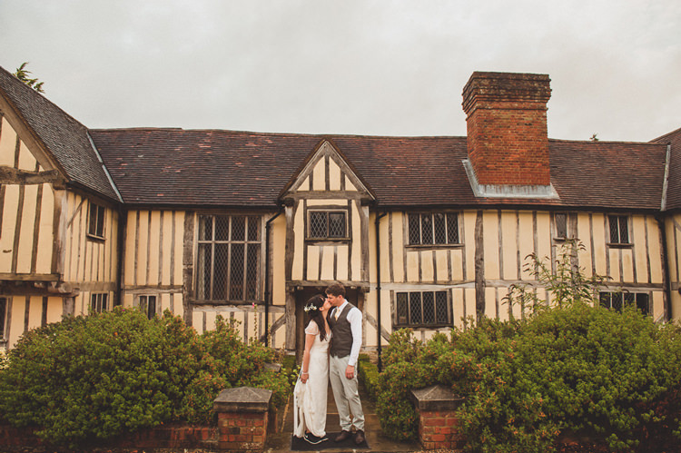 Pretty Summery Yellow Barn Wedding http://www.mattpenberthy.com/