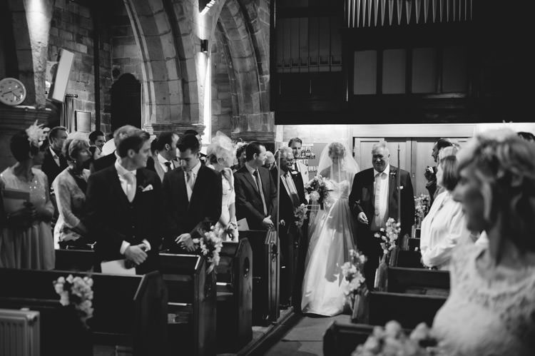 Natural Mismatched Home Made Wedding http://www.mattbrownphotography.co.uk/