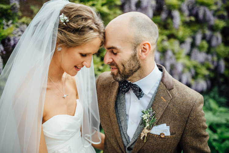 Natural Mismatched Home Made Wedding http://www.mattbrownphotography.co.uk/