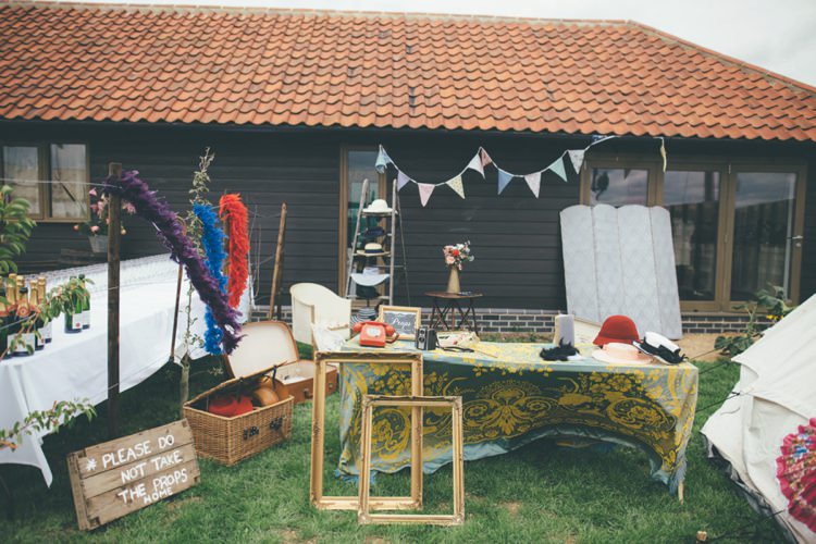 Festival Country Outdoor Wedding http://shootingsuzie.com/