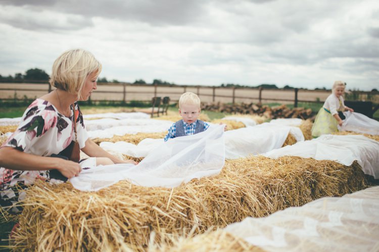 Festival Country Outdoor Wedding http://shootingsuzie.com/