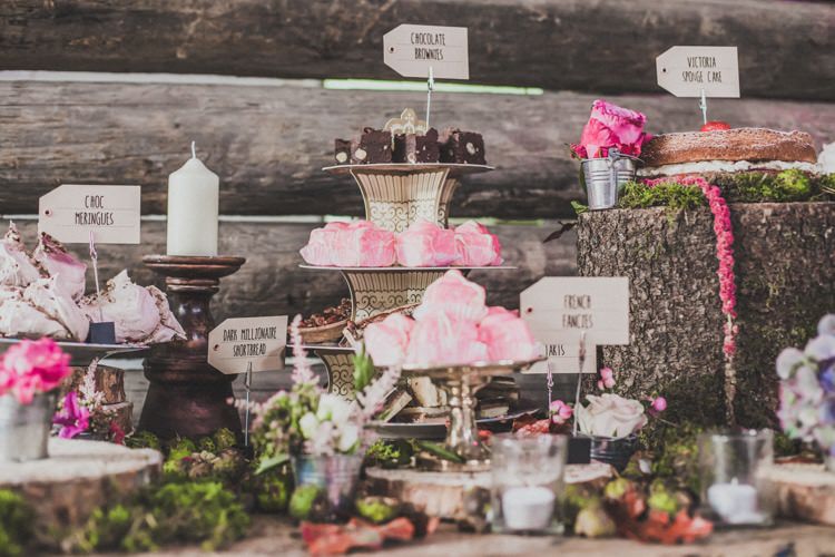 Cake Dessert Table Log Flowers Rustic Candle Natural Beautiful Autumn Outdoor Wedding http://www.johnelphinstonestirling.com/