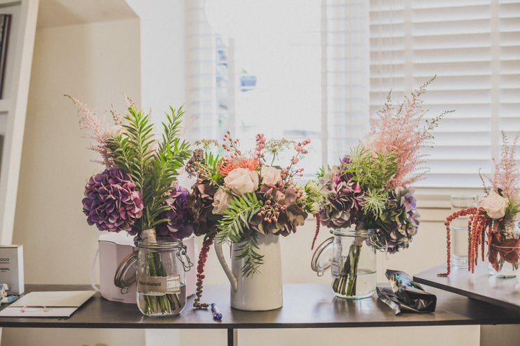 Natural Beautiful Autumn Outdoor Wedding http://www.johnelphinstonestirling.com/