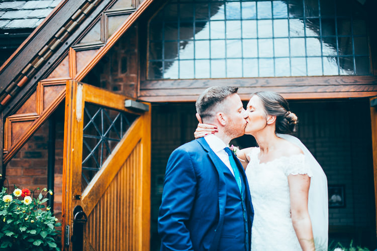 Festival Barn Teal Wedding http://www.faircloughphotography.co.uk/