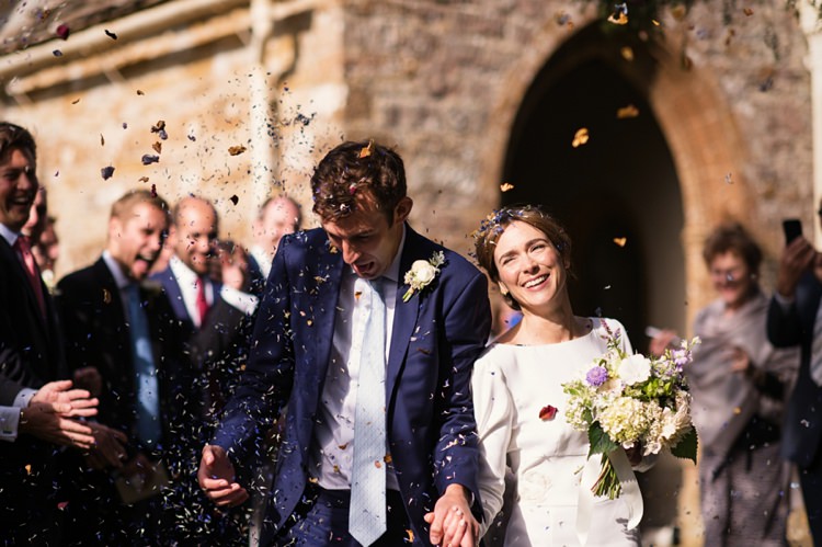 Confetti Throw Modern Quirky Country Art Gallery Wedding http://www.babbphoto.com/