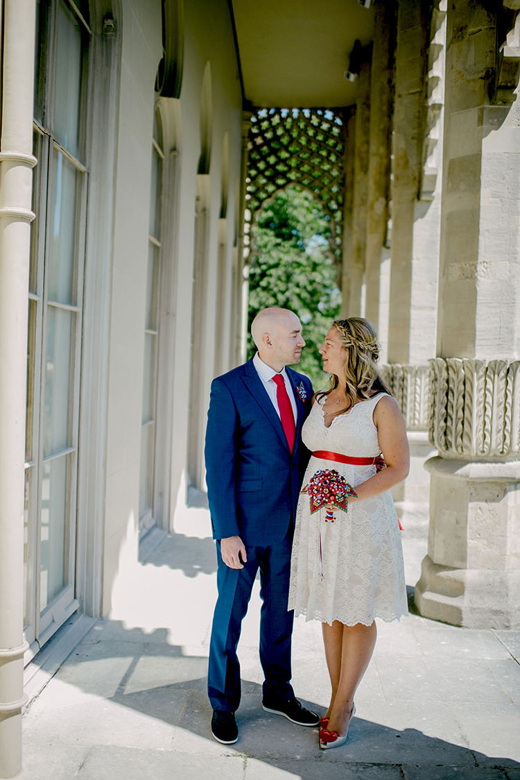 Intimate Red Seaside Brighton Wedding http://www.jmcsweeneyphotography.co.uk/