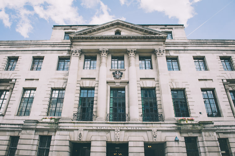 Colourful Low Key London Wedding http://www.remaininlightphotography.com/