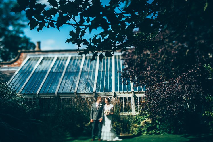 Rustic Relaxed Country House Wedding http://www.faircloughphotography.co.uk/