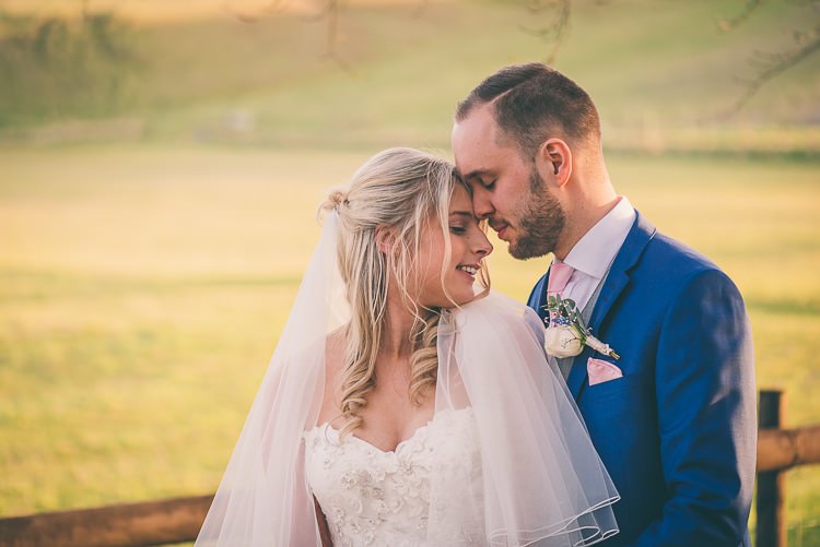 Blush Pink Rose Gold Barn Wedding http://www.robtarren.co.uk/