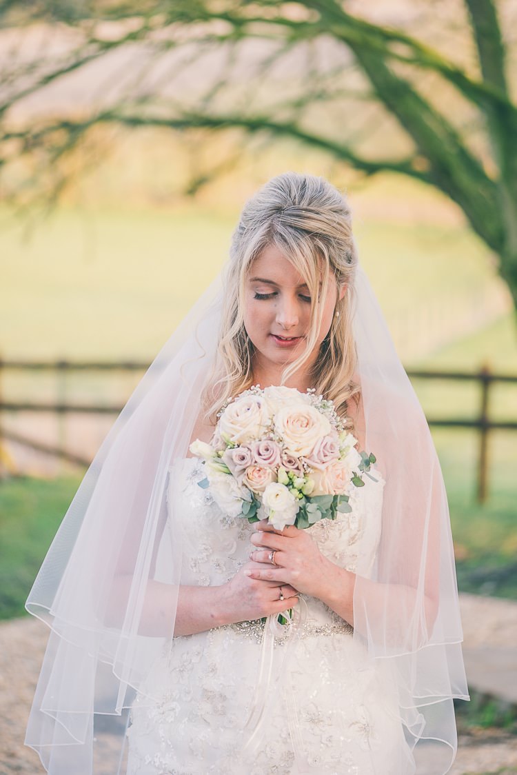 Blush Pink Rose Gold Barn Wedding http://www.robtarren.co.uk/