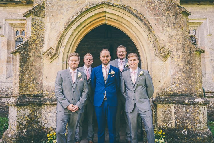 Blush Pink Rose Gold Barn Wedding http://www.robtarren.co.uk/