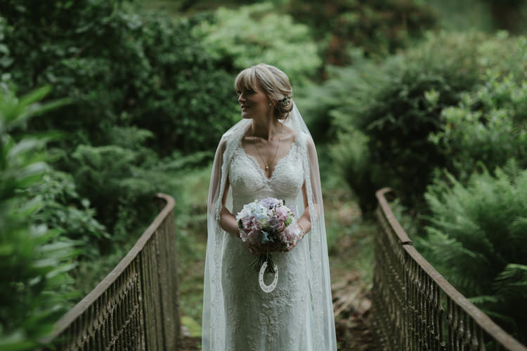 Pastel Summer Marquee Country Estate Wedding http://www.rooftopmosaic.com/