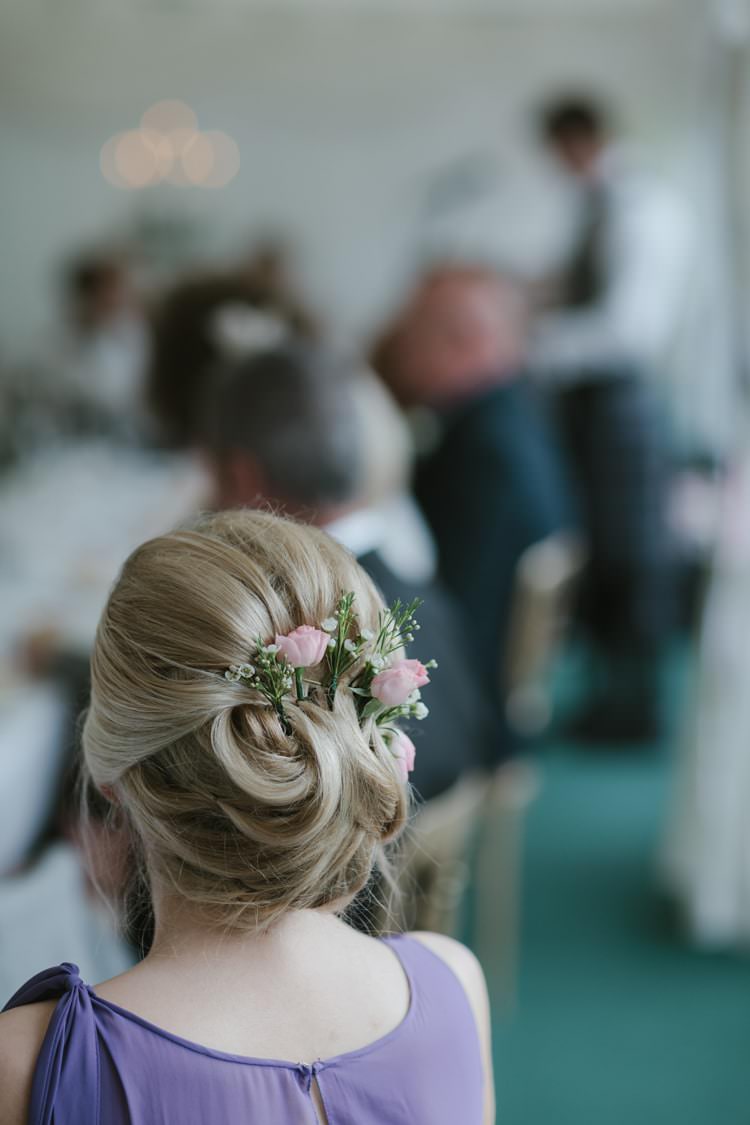 Bridesmaid Hair Flowers Style Pastel Summer Marquee Country Estate Wedding http://www.rooftopmosaic.com/