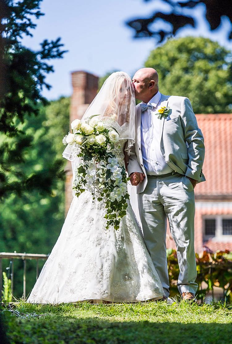 Outdoor Festival Summer Wedding http://lighteningphotography.co.uk/