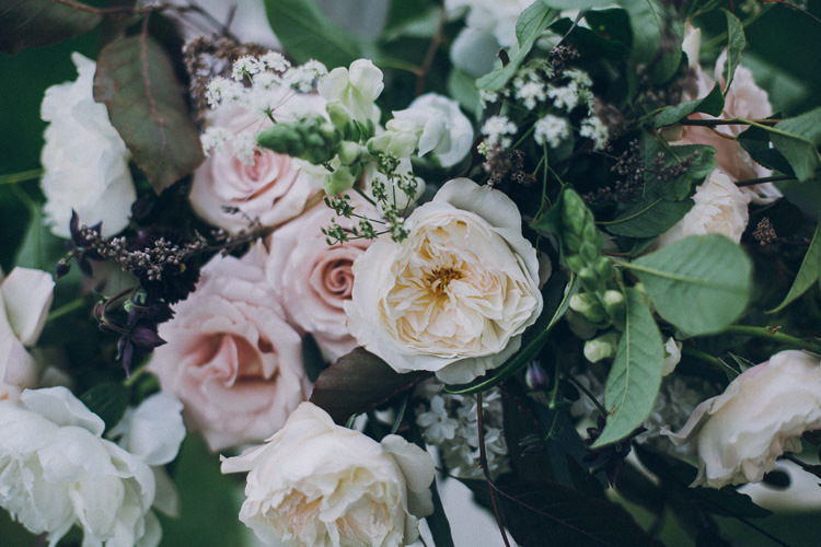 Soft Natural Woodland Wedding Ideas http://www.matthoranphotography.com/