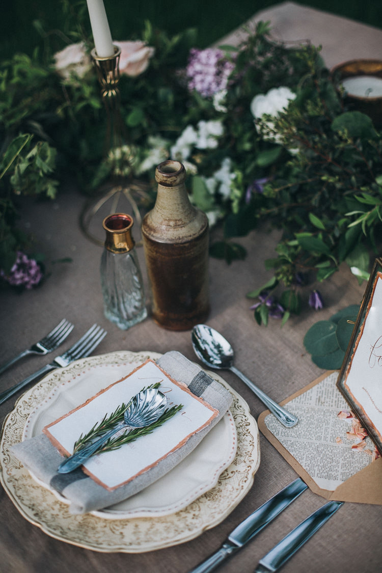 Soft Natural Woodland Wedding Ideas http://www.matthoranphotography.com/